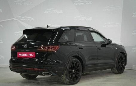 Volkswagen Touareg III, 2022 год, 7 890 000 рублей, 5 фотография