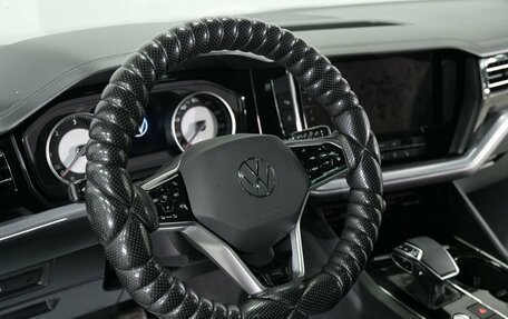 Volkswagen Touareg III, 2022 год, 7 890 000 рублей, 22 фотография