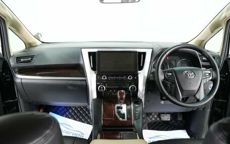 Toyota Alphard III, 2016 год, 3 400 000 рублей, 11 фотография