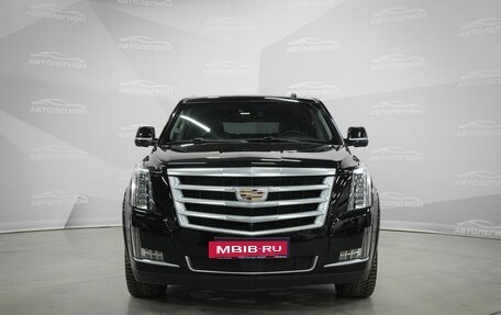 Cadillac Escalade IV, 2019 год, 6 500 000 рублей, 3 фотография