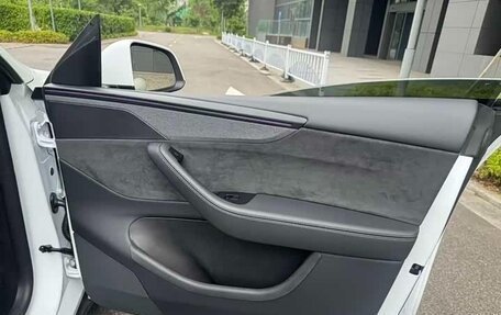 Tesla Model Y I, 2025 год, 6 175 000 рублей, 13 фотография