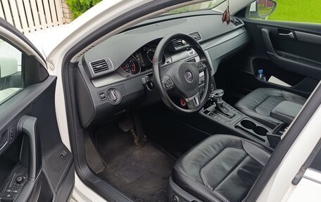 Volkswagen Passat B7, 2013 год, 1 350 000 рублей, 6 фотография