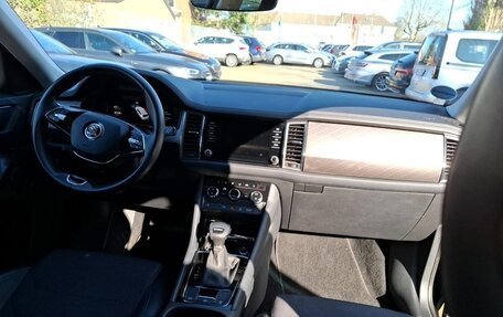 Skoda Kodiaq I, 2023 год, 3 100 000 рублей, 12 фотография