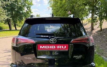 Toyota RAV4, 2015 год, 2 250 000 рублей, 9 фотография