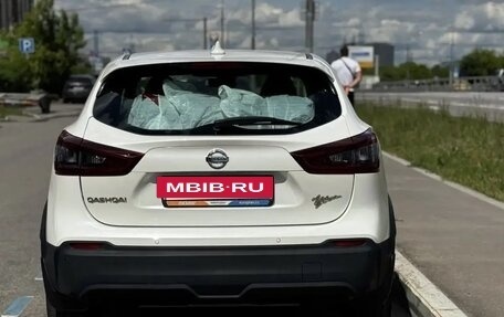 Nissan Qashqai, 2022 год, 2 050 000 рублей, 8 фотография