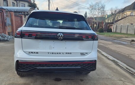 Volkswagen Tiguan, 2025 год, 4 600 000 рублей, 4 фотография