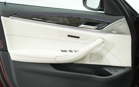 BMW 5 серия, 2020 год, 6 450 000 рублей, 18 фотография