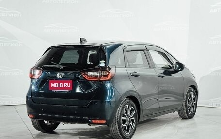 Honda Fit, 2020 год, 1 340 000 рублей, 6 фотография