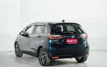 Honda Fit, 2020 год, 1 340 000 рублей, 8 фотография