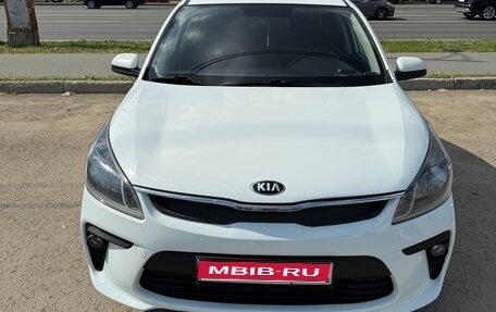 KIA Rio IV, 2017 год, 1 050 000 рублей, 1 фотография