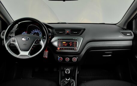 KIA Rio III рестайлинг, 2016 год, 945 000 рублей, 12 фотография