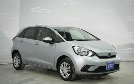 Honda Fit, 2020 год, 1 285 000 рублей, 4 фотография