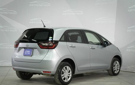 Honda Fit, 2020 год, 1 285 000 рублей, 5 фотография