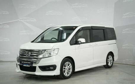 Honda Stepwgn IV, 2013 год, 1 540 000 рублей, 2 фотография