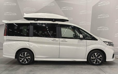 Honda Stepwgn IV, 2019 год, 2 270 000 рублей, 6 фотография