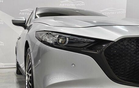 Mazda 3, 2022 год, 1 715 000 рублей, 10 фотография