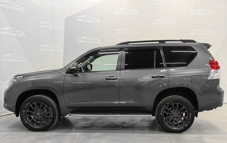 Toyota Land Cruiser Prado 150 рестайлинг 2, 2010 год, 2 600 000 рублей, 2 фотография