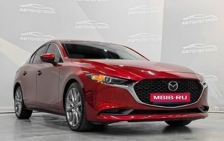Mazda 3, 2020 год, 1 940 000 рублей, 24 фотография