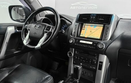 Toyota Land Cruiser Prado 150 рестайлинг 2, 2010 год, 2 600 000 рублей, 13 фотография