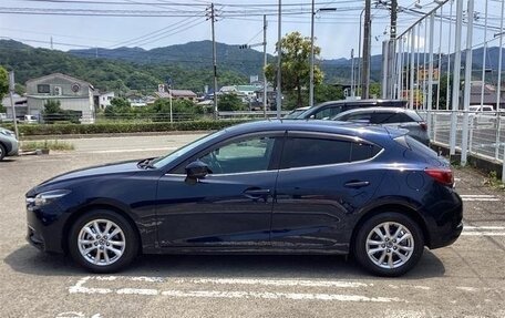 Mazda Axela, 2017 год, 900 000 рублей, 4 фотография