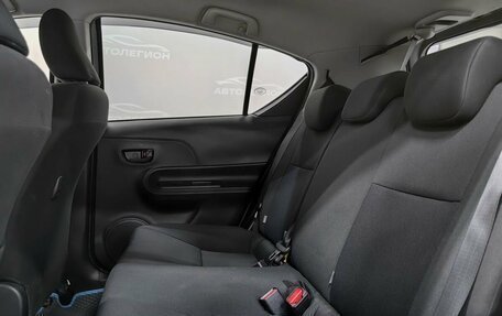 Toyota Aqua I, 2016 год, 1 005 000 рублей, 14 фотография