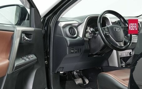 Toyota RAV4, 2018 год, 2 725 000 рублей, 18 фотография