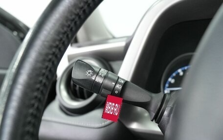Toyota RAV4, 2018 год, 2 725 000 рублей, 28 фотография
