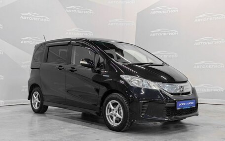 Honda Freed I, 2012 год, 1 199 000 рублей, 7 фотография