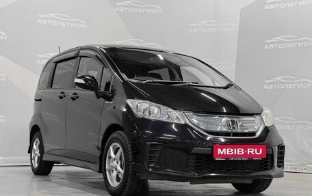Honda Freed I, 2012 год, 1 199 000 рублей, 22 фотография