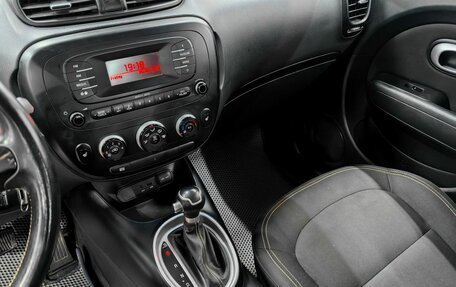 KIA Soul II рестайлинг, 2014 год, 1 122 000 рублей, 15 фотография