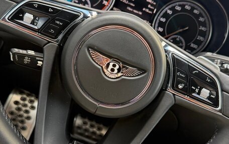 Bentley Bentayga I, 2018 год, 20 000 000 рублей, 4 фотография
