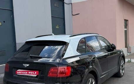 Bentley Bentayga I, 2018 год, 20 000 000 рублей, 2 фотография