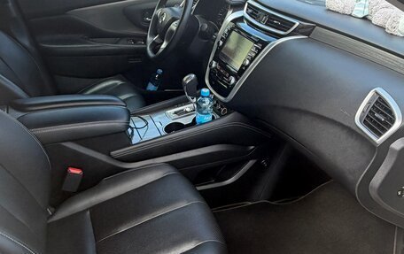 Nissan Murano, 2018 год, 2 450 000 рублей, 15 фотография