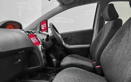 Toyota Vitz, 2009 год, 730 000 рублей, 17 фотография