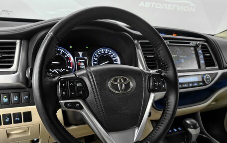Toyota Highlander III, 2014 год, 3 350 000 рублей, 12 фотография