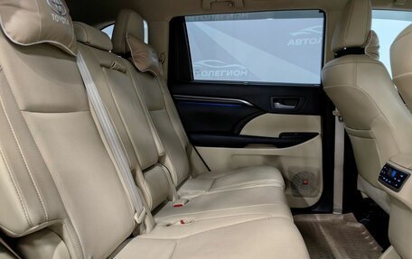 Toyota Highlander III, 2014 год, 3 350 000 рублей, 16 фотография