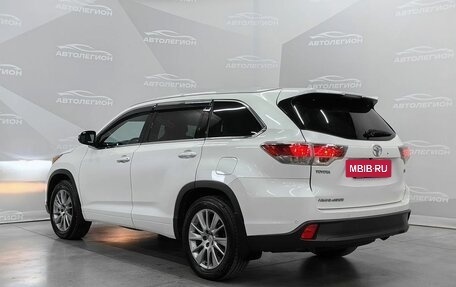Toyota Highlander III, 2014 год, 3 350 000 рублей, 3 фотография