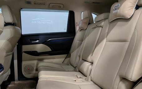 Toyota Highlander III, 2014 год, 3 350 000 рублей, 18 фотография