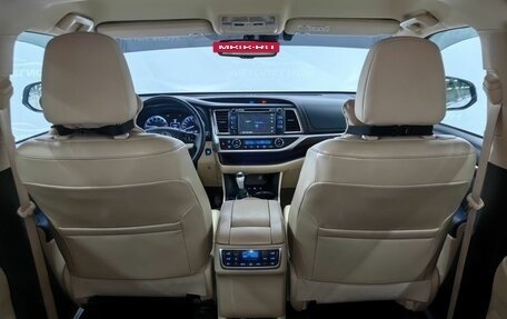 Toyota Highlander III, 2014 год, 3 350 000 рублей, 19 фотография