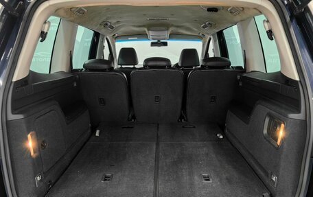 Volkswagen Sharan II, 2011 год, 999 000 рублей, 18 фотография