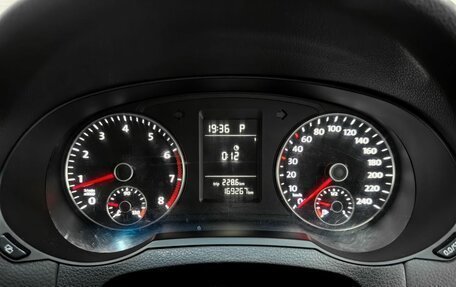 Volkswagen Sharan II, 2011 год, 999 000 рублей, 19 фотография