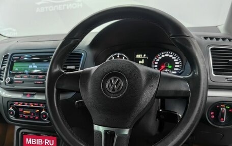Volkswagen Sharan II, 2011 год, 999 000 рублей, 11 фотография