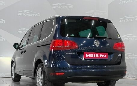Volkswagen Sharan II, 2011 год, 999 000 рублей, 24 фотография