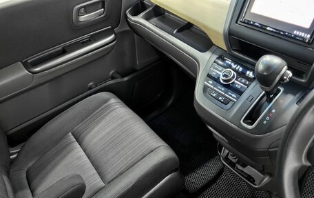 Honda Freed II, 2016 год, 1 550 000 рублей, 12 фотография