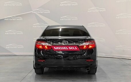 Toyota Camry, 2014 год, 1 880 000 рублей, 4 фотография