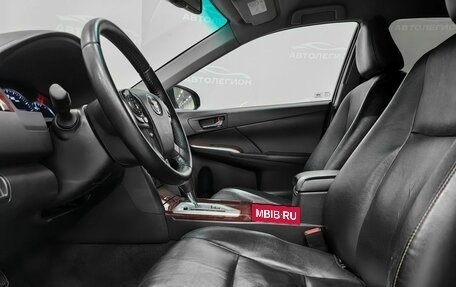 Toyota Camry, 2014 год, 1 880 000 рублей, 10 фотография