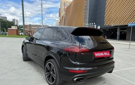 Porsche Cayenne III, 2015 год, 3 800 000 рублей, 2 фотография