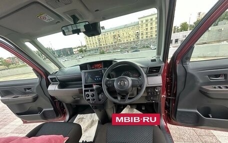 Toyota Roomy I, 2022 год, 790 000 рублей, 7 фотография
