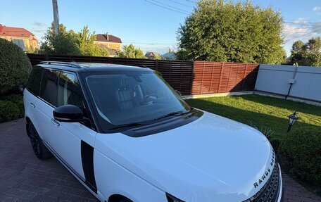Land Rover Range Rover IV рестайлинг, 2015 год, 3 880 000 рублей, 4 фотография