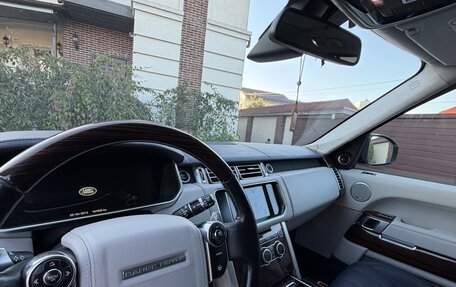 Land Rover Range Rover IV рестайлинг, 2015 год, 3 880 000 рублей, 7 фотография